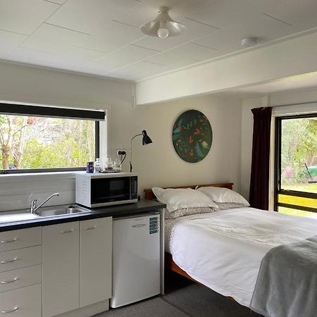 Hill'S Hideaway Otel Dargaville Dış mekan fotoğraf
